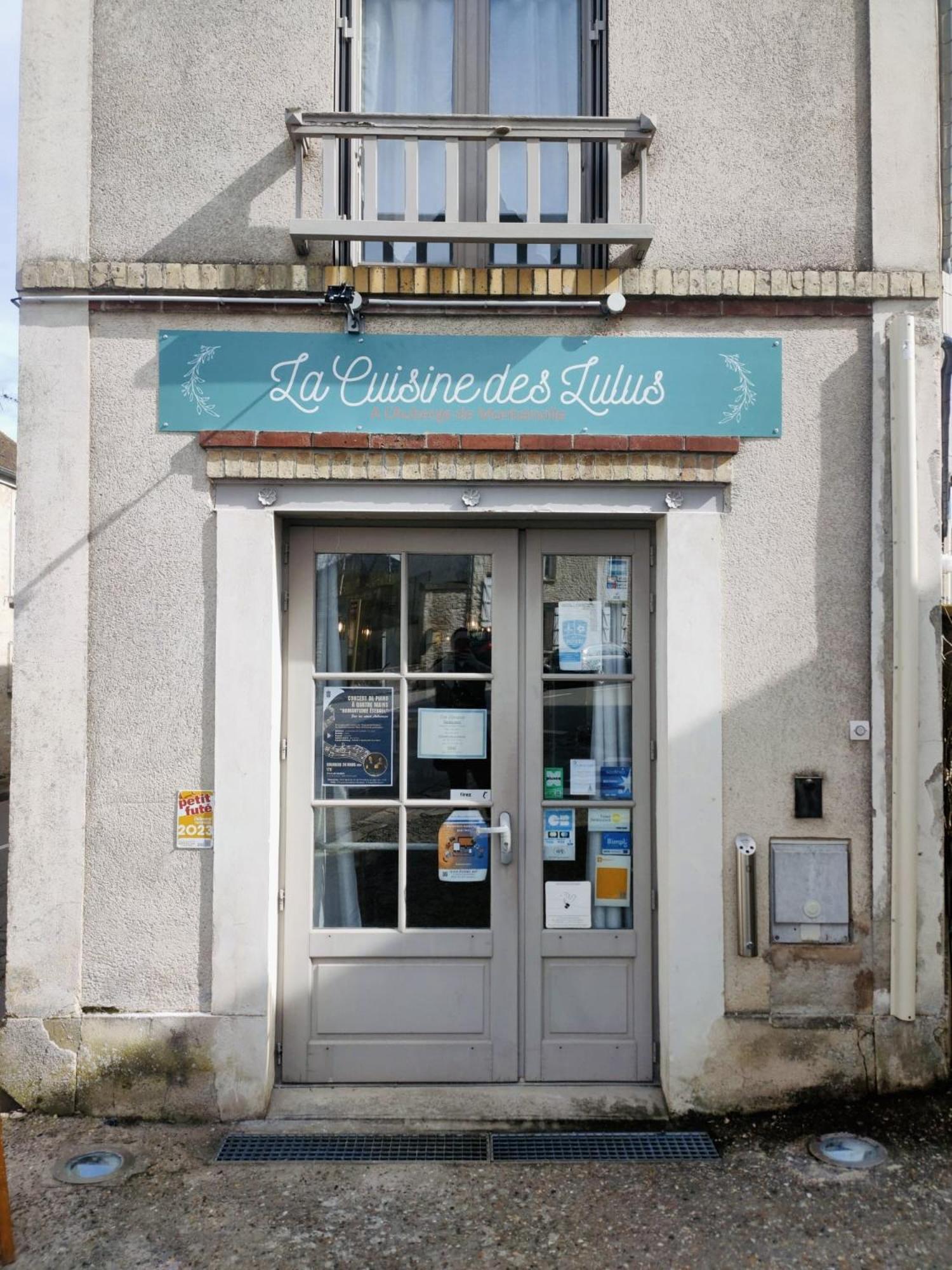 Hotel La Cuisine Des Lulus Montainville  외부 사진